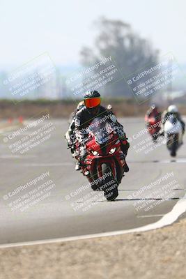 media/Sep-20-2025-TrackDaz (Sat) [[27f0cde673]]/B Group/220pm (Turn 9)/